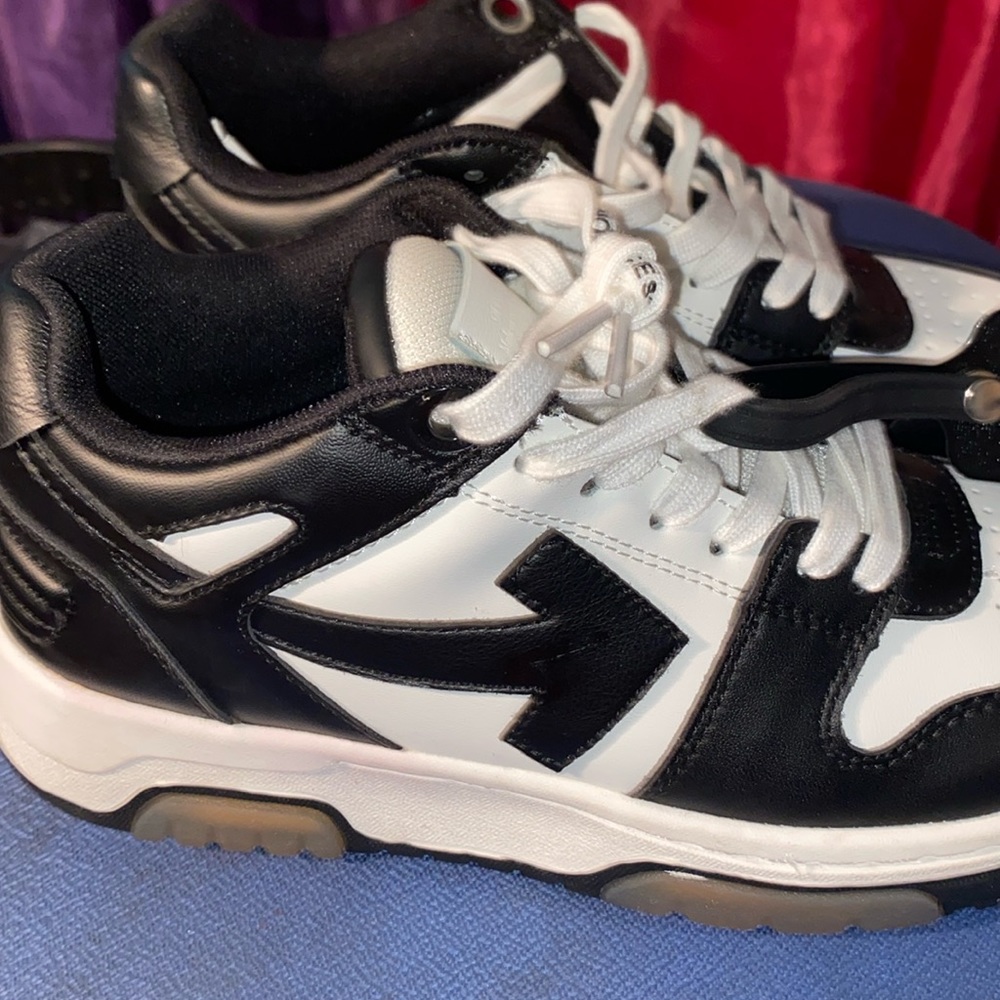 Off - White Out Of Office Shoe Sz Men Size 39 (womens 8/mens 7.5) worn twice